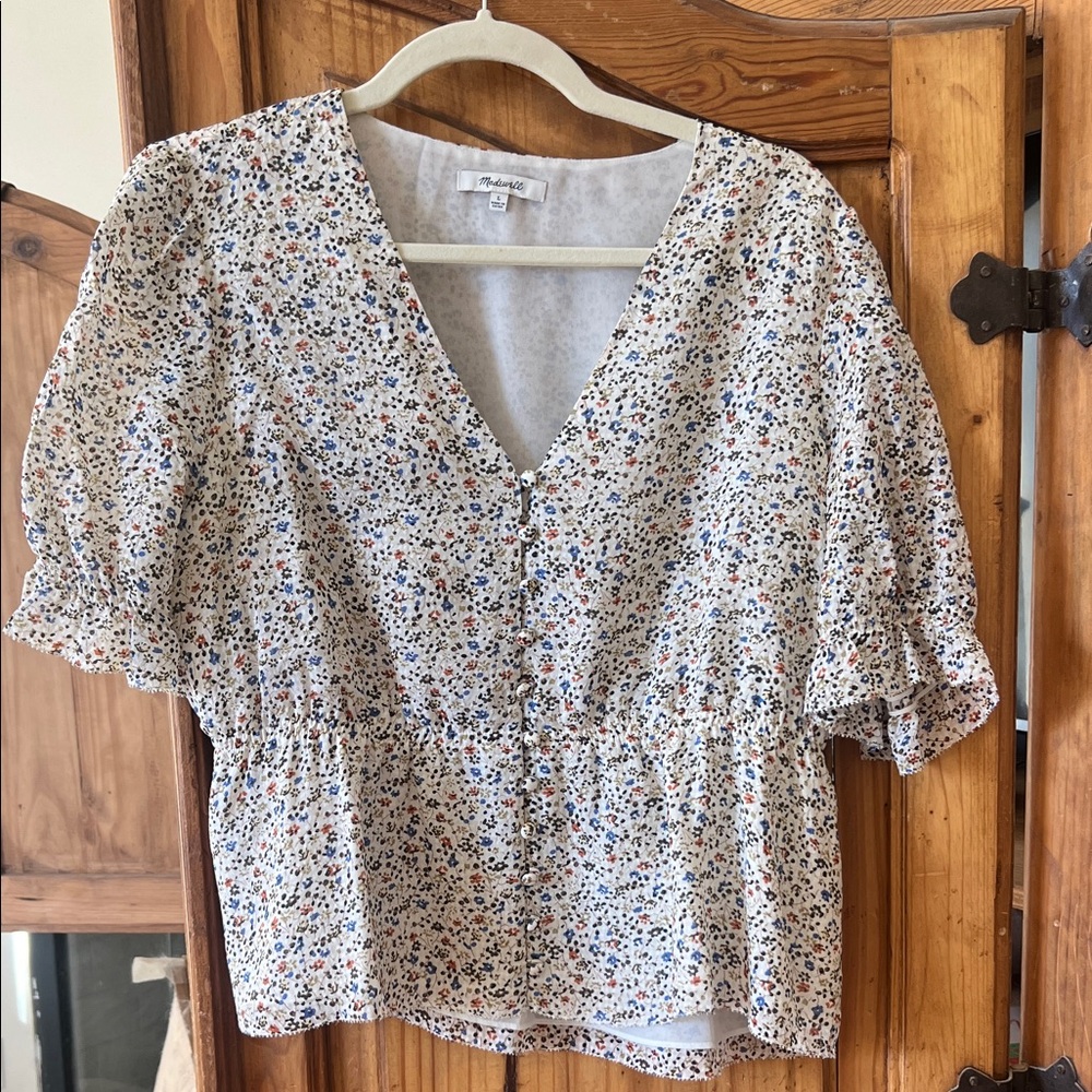 Madewell Cream Floral V-Neck Button Peplum Blouse
